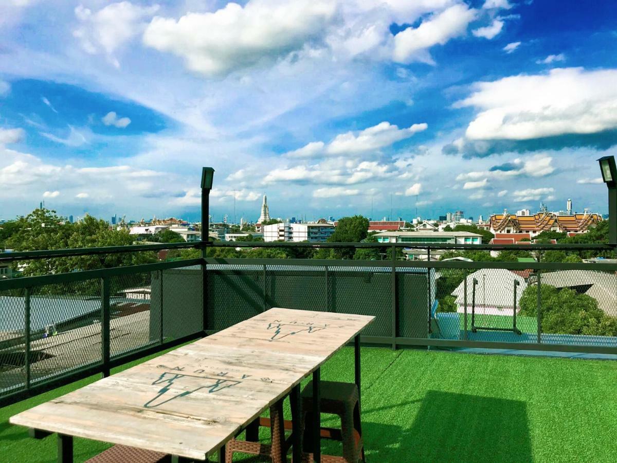 Arun Old Town Hostel Bangkok Exterior photo